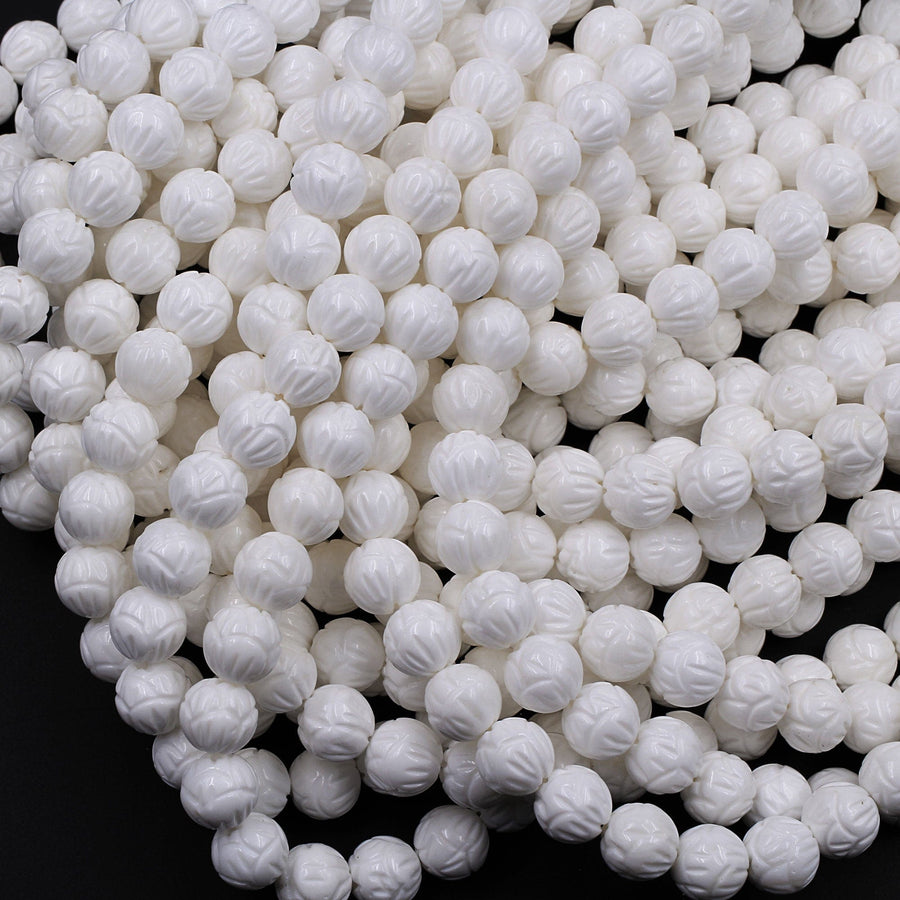 Natural White Tridacna Shell Beads Carved Lotus Flower Bloom Round Beads Pristine White 6mm 8mm 10mm 12mm 14mm Decorative Flower Bead 16" Strand