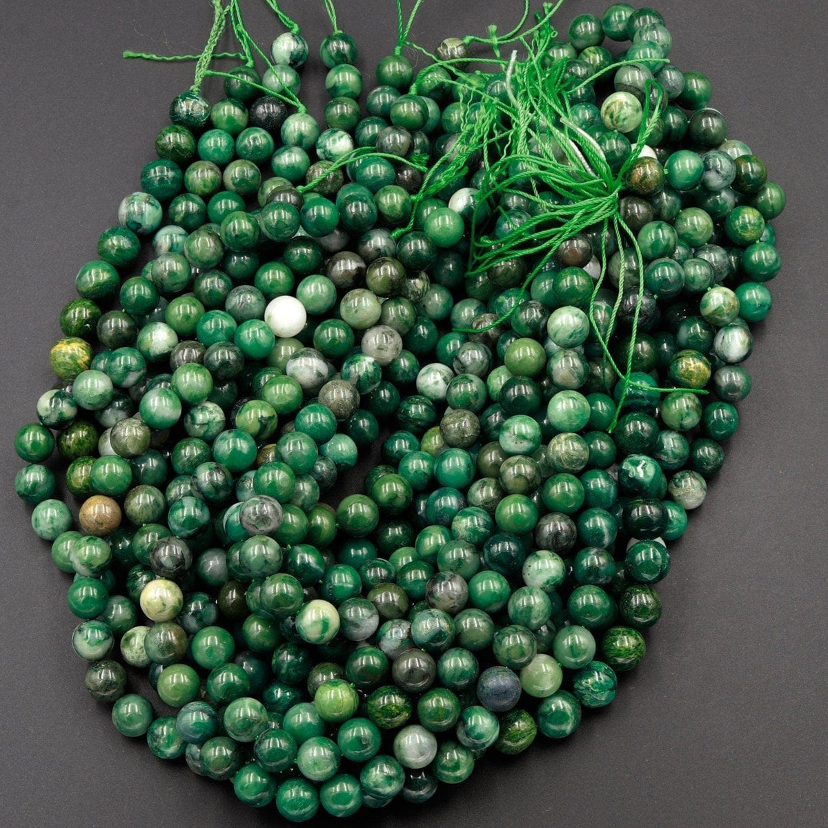 Green Flower Jade Smooth Round Beads 4mm 6mm 8mm 10mm 12mm 15.5 Stran –  CRC Beads