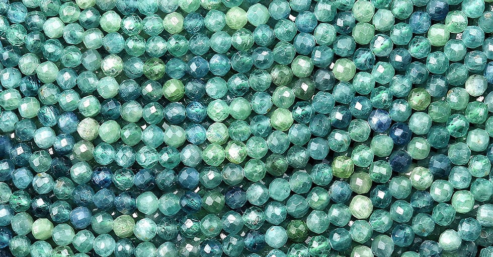 AAA Translucent Faceted Natural Bicolor Blue Green Kyanite 4mm Round Beads 15.5