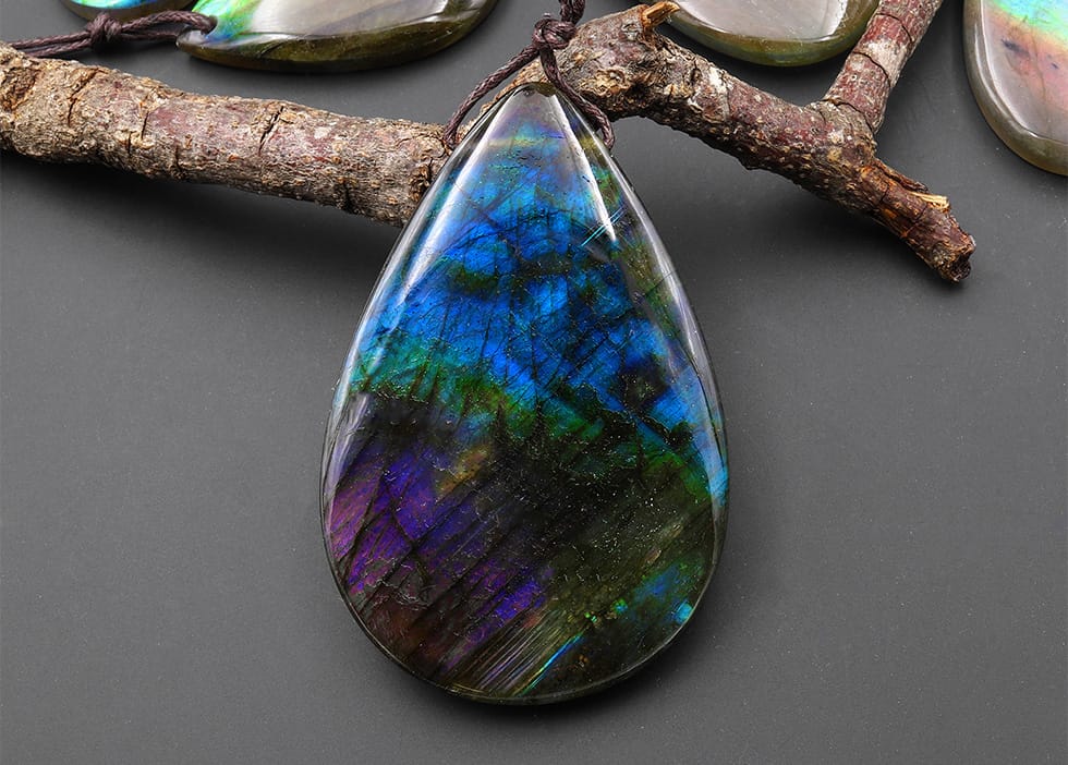 AAA Natural Rainbow Purple Blue Labradorite Teardrop Pendant Drilled Gemstone
