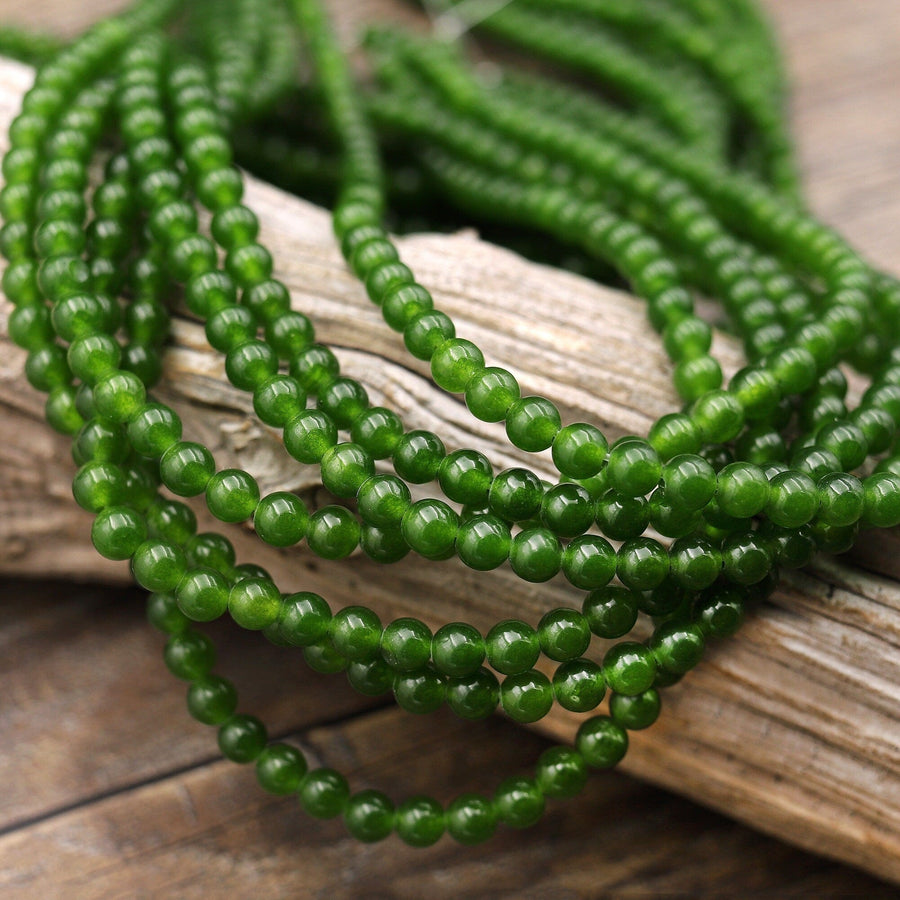 Green Taiwan Jade Smooth Round 3mm 4mm 5mm 7mm Beads 15.5" Strand