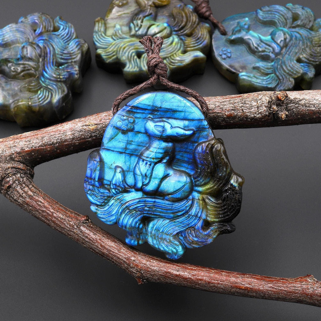AAA Hand Carved Natural Nine-Tailed Fox Blue Labradorite Pendant Gemstone Focal Bead A3