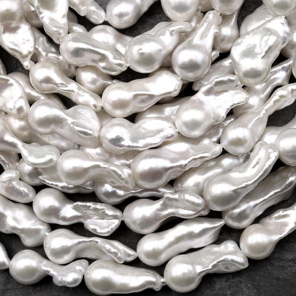 AAA High Luster Genuine White Freshwater Baroque Flame Ball Ming Pearl 16.5" Strand