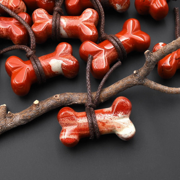 Carved Natural Red Jasper Dog Bone Home decoration Crystal Carvings Healing Palm Pocket Stone Gifts A2