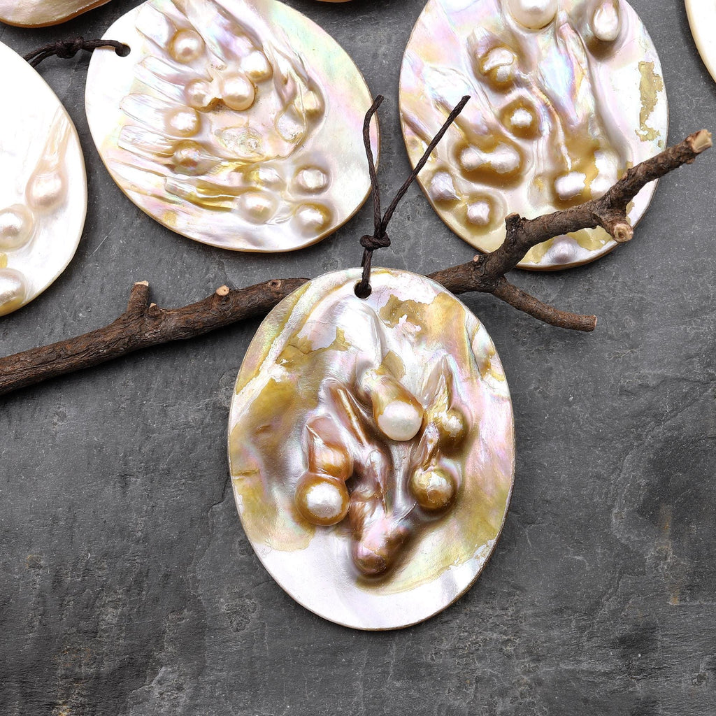 Large Natural Mother of Pearl Oval Pendant Iridescent Golden Baroque Blister Pearl Jewelry A3