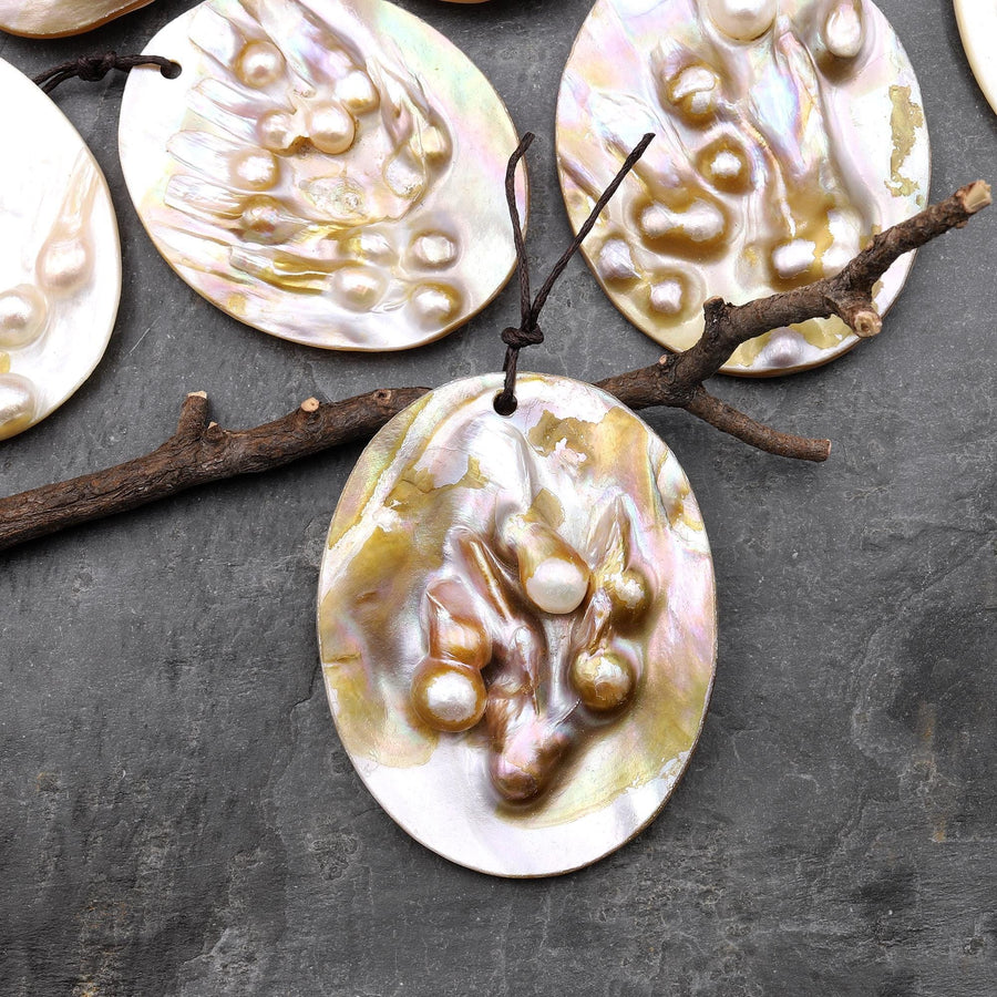 Large Natural Mother of Pearl Oval Pendant Iridescent Golden Baroque Blister Pearl Jewelry A3