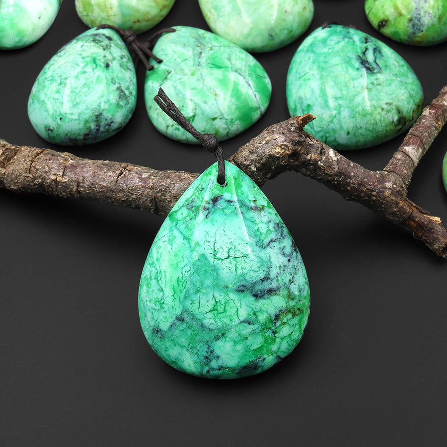 Natural Nevada Apple Green Variscite Teardrop Pendant Gemstone A44