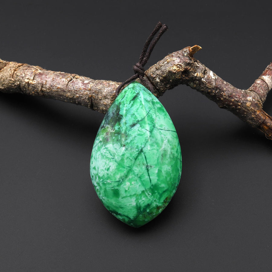 Natural Nevada Apple Green Variscite Marquise Leaf Pendant Gemstone PDT0730