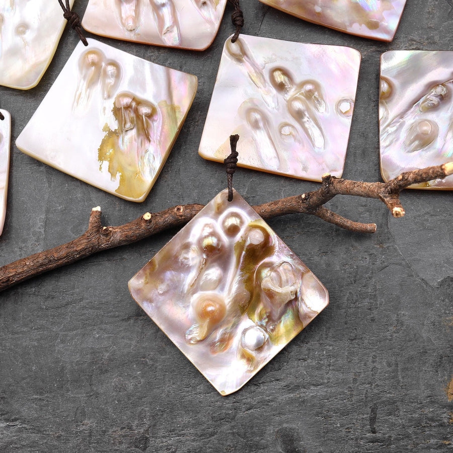 Natural Mother of Pearl Diamond Square Pendant Iridescent Golden Baroque Blister Pearl Jewelry A4