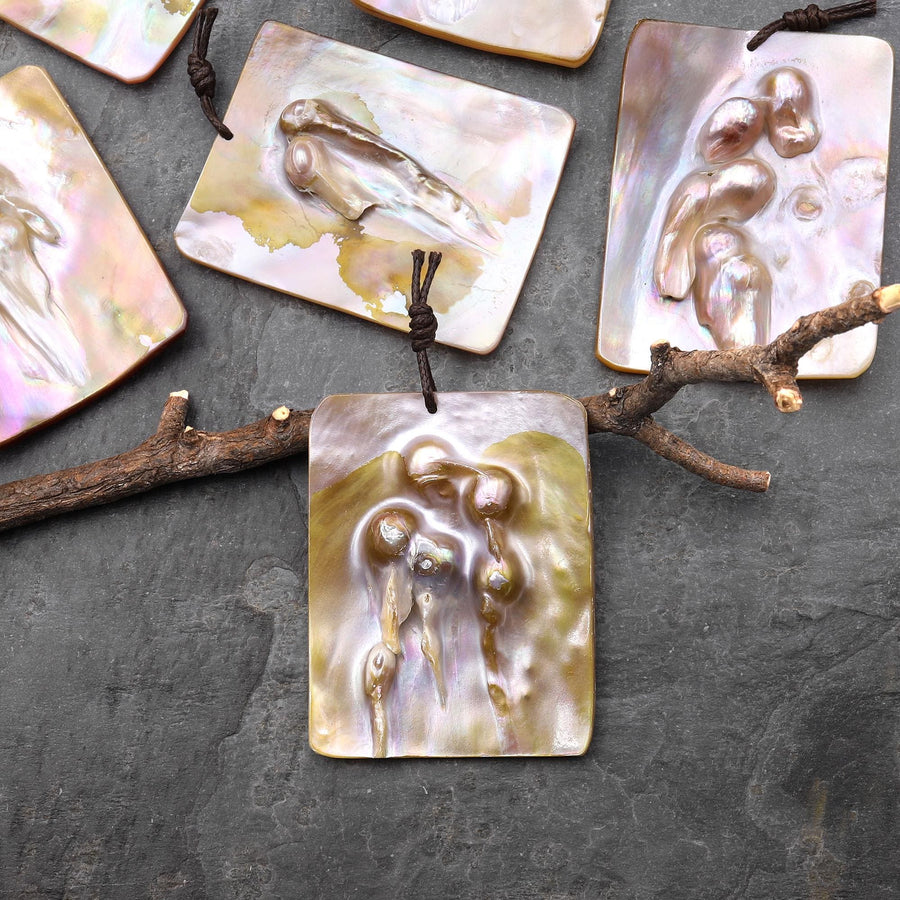 Natural Mother of Pearl Rectangle Pendant Iridescent Golden Baroque Blister Pearl Jewelry A1