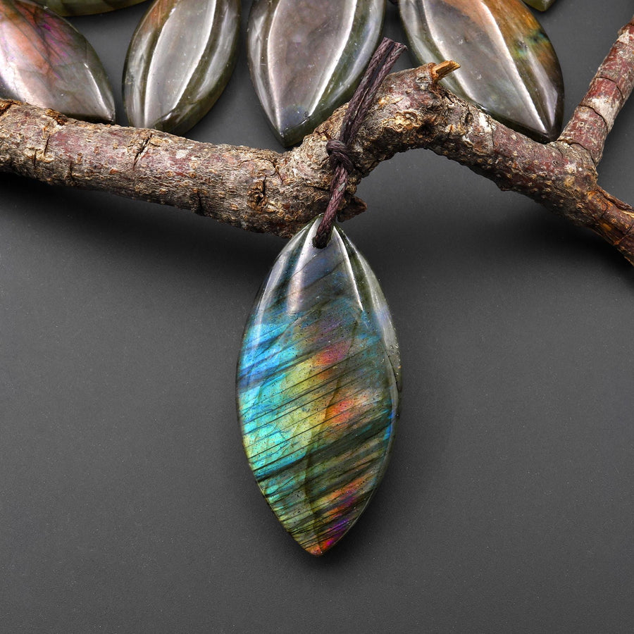 AAA Natural Rainbow Purple Blue Labradorite Marquise Leaf Pendant Drilled Gemstone A1