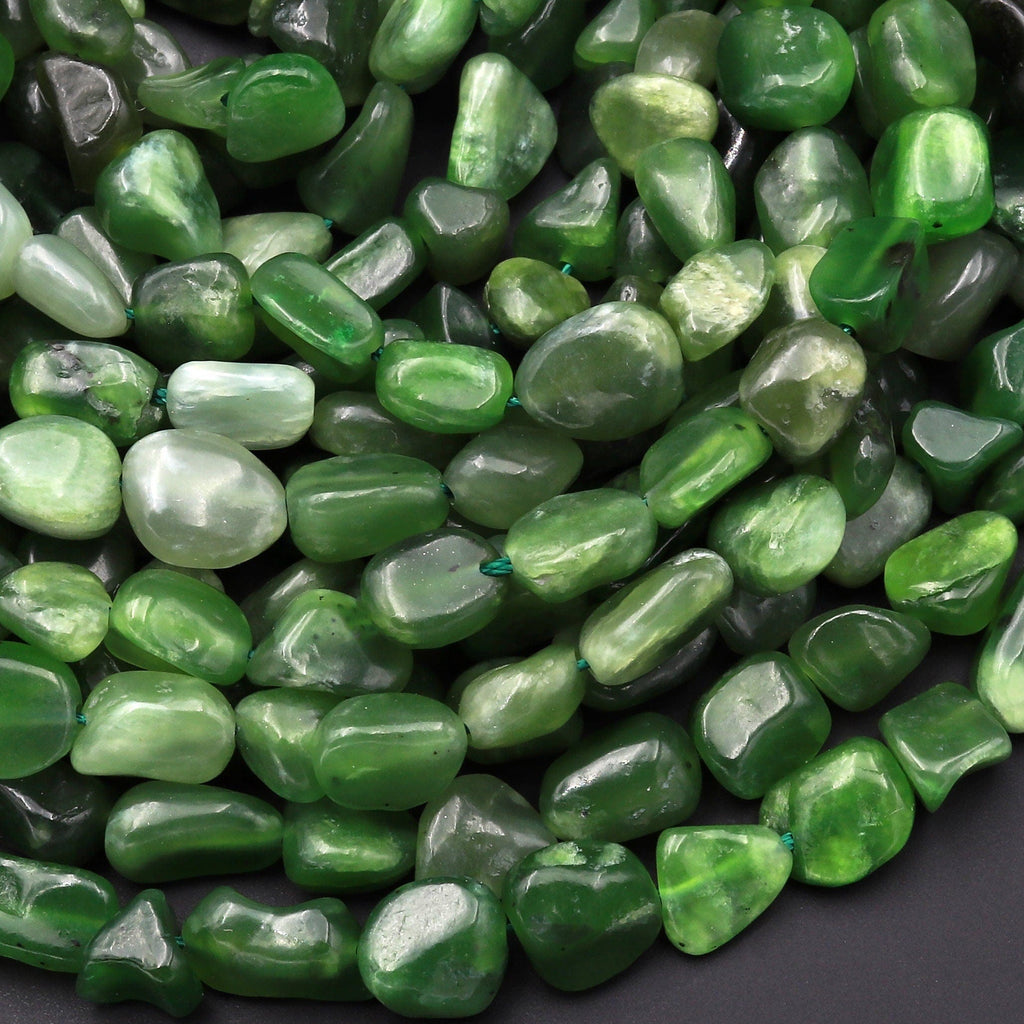 Natural Canadian Green Jade Freeform Chip Pebble Nugget Beads 15.5" Strand