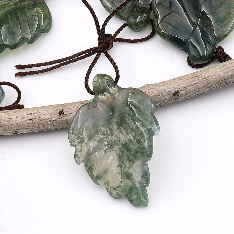 Hand Carved Natural Green Moss Agate Leaf Pendant Focal Gemstone Bead