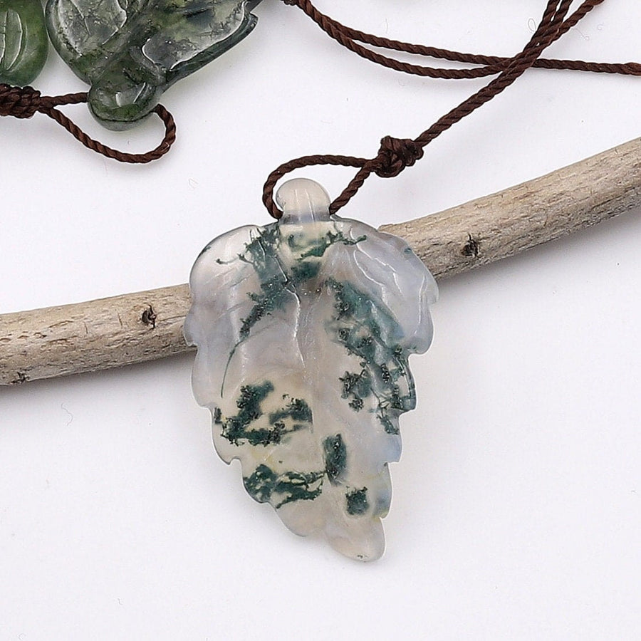 Hand Carved Natural Green Moss Agate Leaf Pendant Focal Gemstone Bead