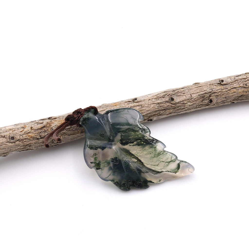 Hand Carved Natural Green Moss Agate Leaf Pendant Focal Gemstone Bead A2