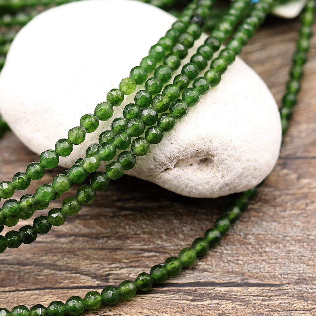 Faceted Green Taiwan Jade Round 4mm Beads Gemstone 15.5" Strand
