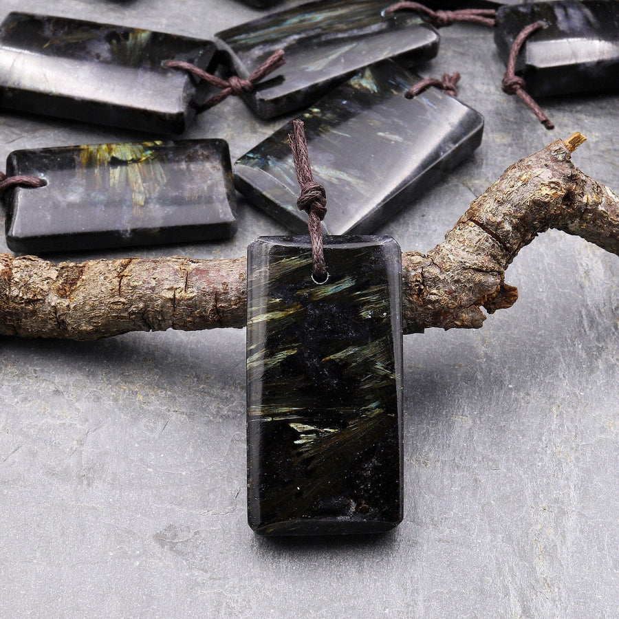 Rare Natural Nuummite Faceted Rectangle Cushion Pendant Gemstone Focal Bead A8